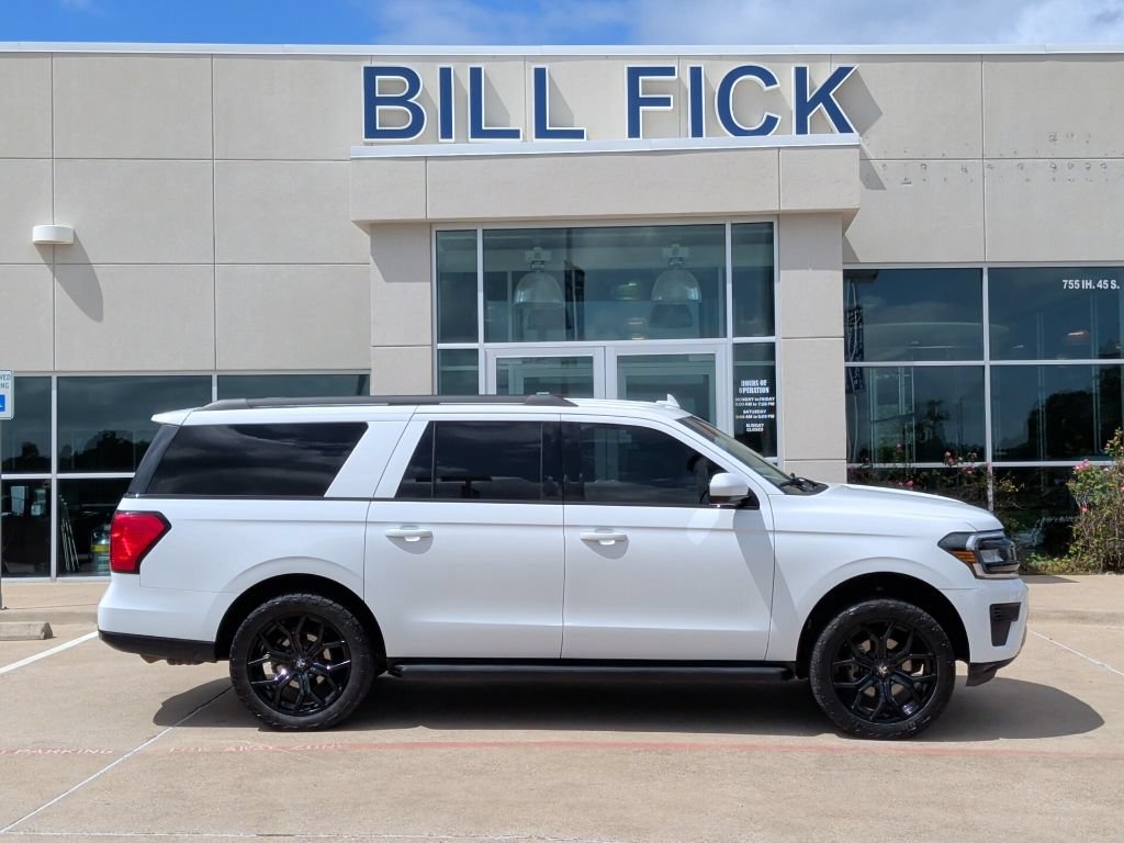 Certified 2023 Ford Expedition Max XLT RWD image 2