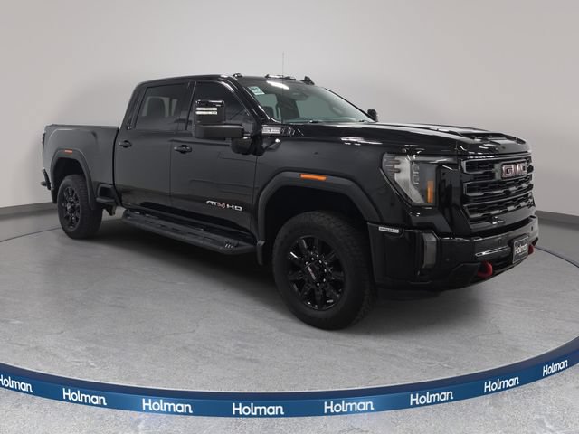 Used 2024 GMC Sierra 2500 AT4 w/ Technology Package AWD/4WD image 4