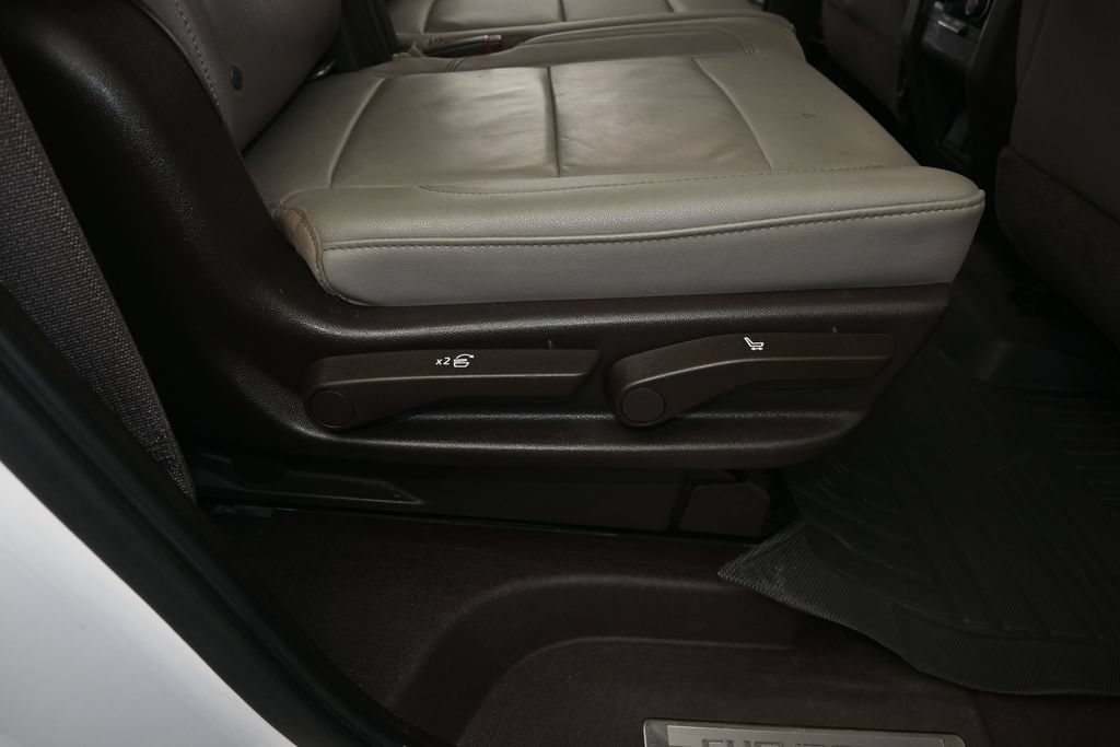 Used 2021 Chevrolet Tahoe LT AWD/4WD image 21