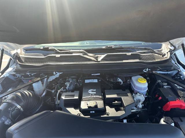 Used 2022 RAM 3500 Big Horn w/ Level C Equiment Group AWD/4WD image 9