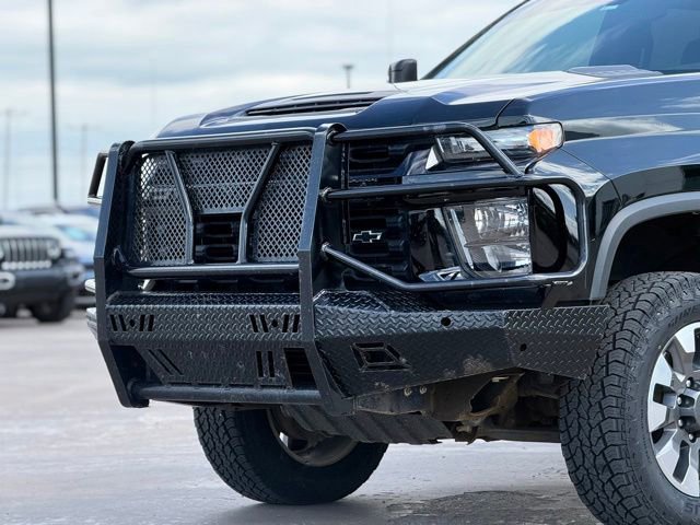 Used 2022 Chevrolet Silverado 2500 Custom w/ Custom Convenience Package AWD/4WD image 8