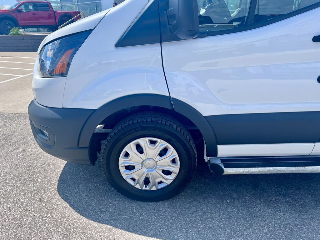 Certified 2025 Ford Transit 250 Low Roof w/ Exterior Upgrade Package RWD image 28