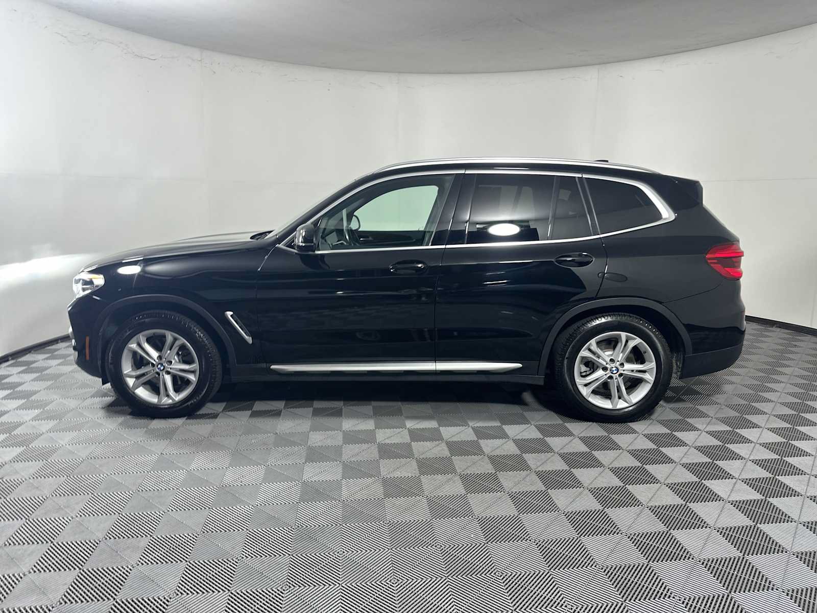 Used 2020 BMW X3 sDrive30i RWD image 4