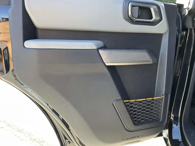 Certified 2022 Ford Bronco Badlands AWD/4WD image 16