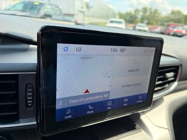 Certified 2022 Ford Explorer XLT w/ Equipment Group 202A AWD/4WD image 28