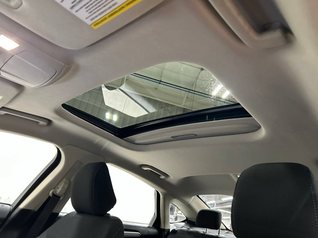 Certified 2020 Ford Fusion SE AWD/4WD image 26