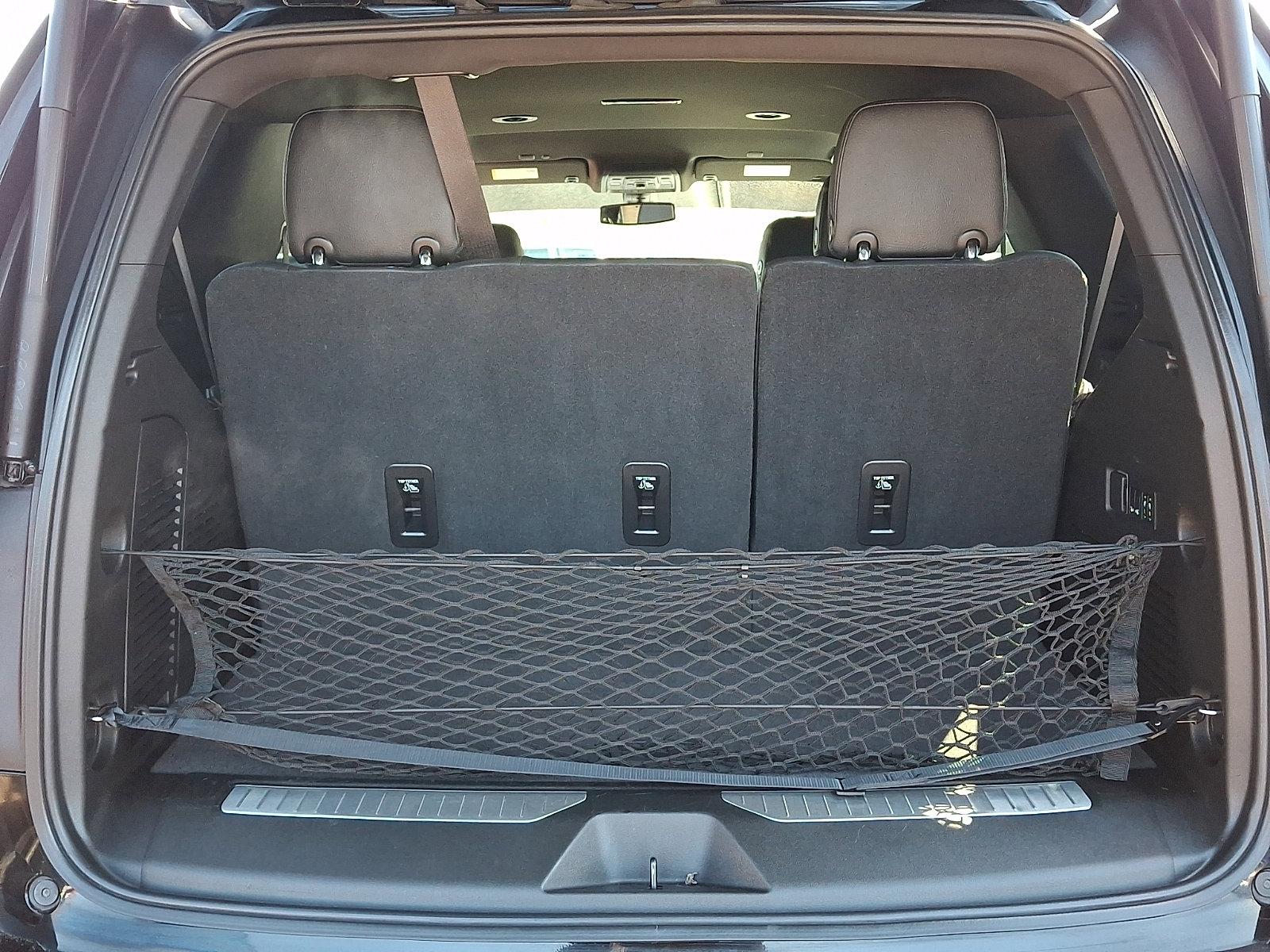 Used 2021 GMC Yukon Denali image 30