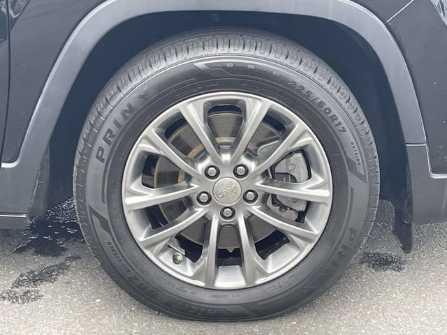 Used 2021 Jeep Cherokee Latitude Plus w/ Sun & Sound Group FWD image 7