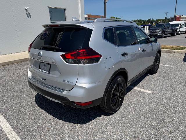 Used 2018 Nissan Rogue SV w/ Premium Package AWD/4WD image 8