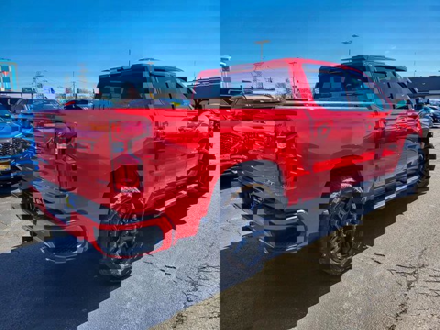 Used 2019 Chevrolet Silverado 1500 RST w/ True North Edition image 6