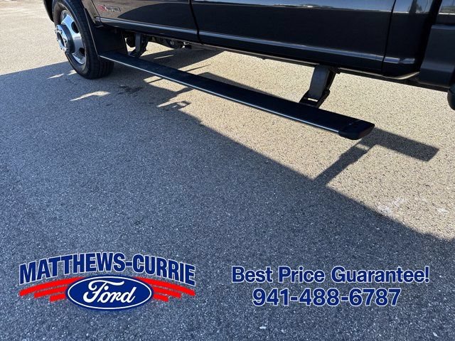 Certified 2024 Ford F350 King Ranch AWD/4WD image 15