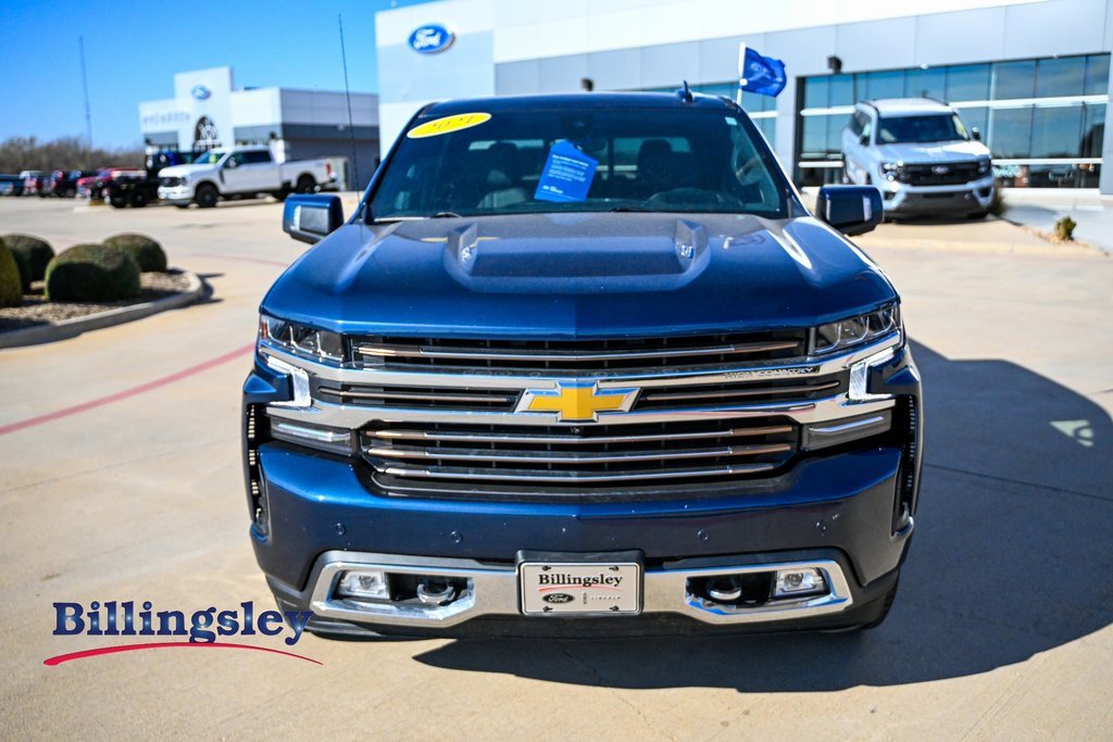 Used 2021 Chevrolet Silverado 1500 High Country w/ Technology Package image 2