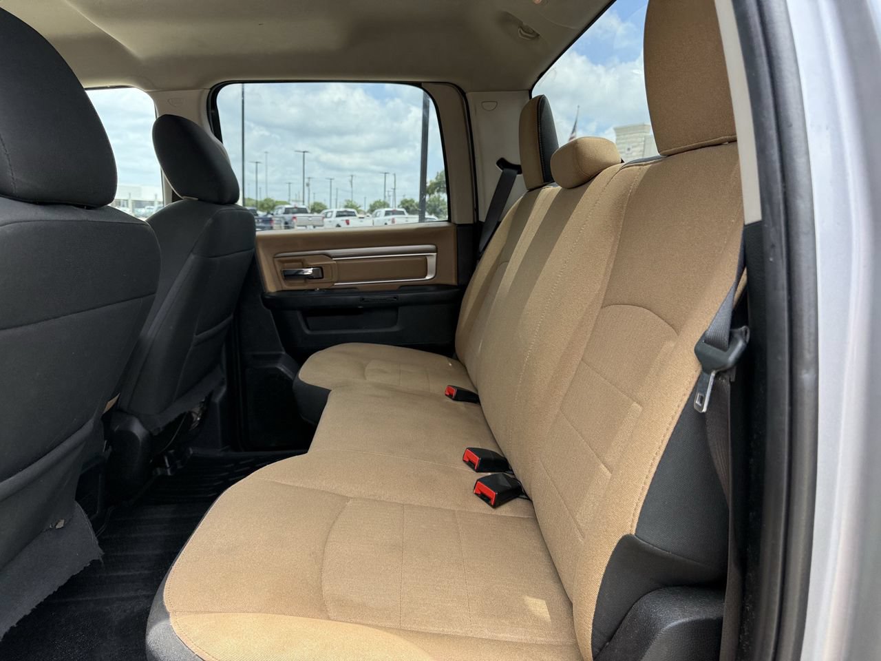 Used 2021 RAM 1500 Classic SLT AWD/4WD image 26