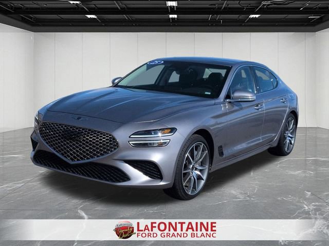 Used 2025 Genesis G70 2.5T image 4