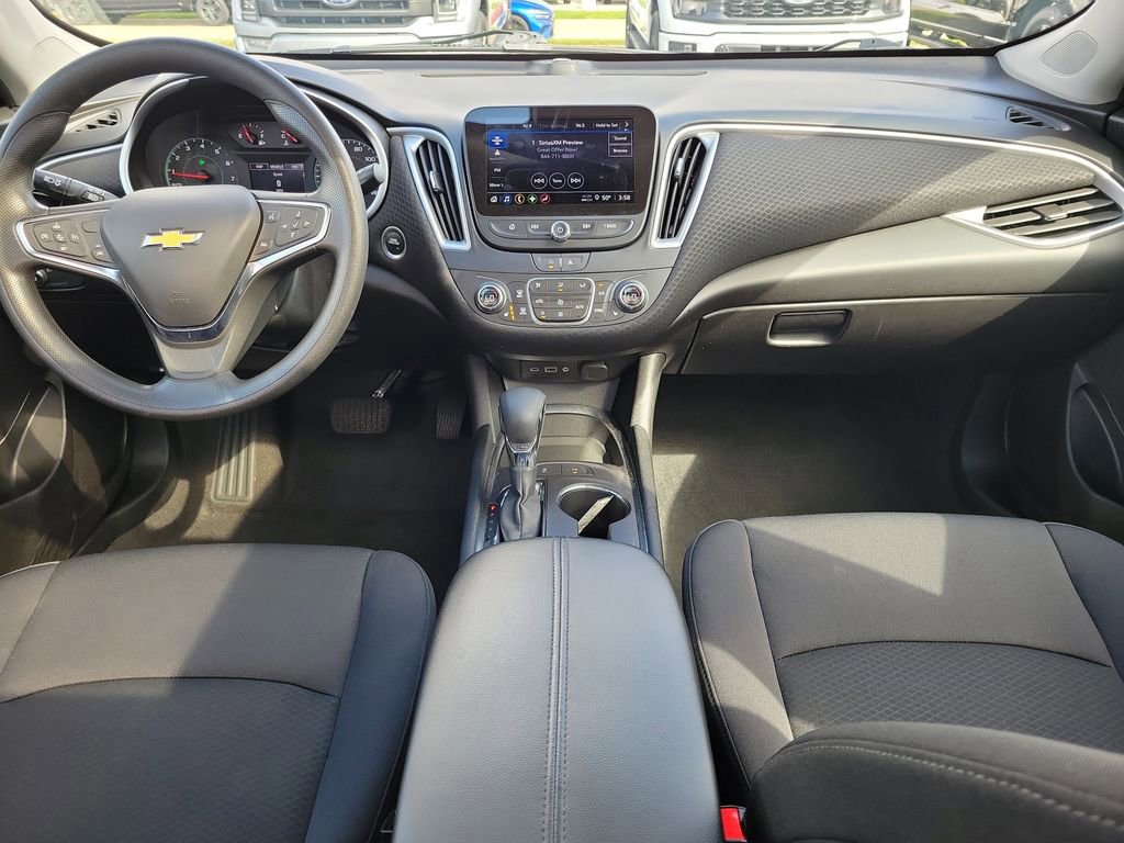 Used 2024 Chevrolet Malibu LT image 11