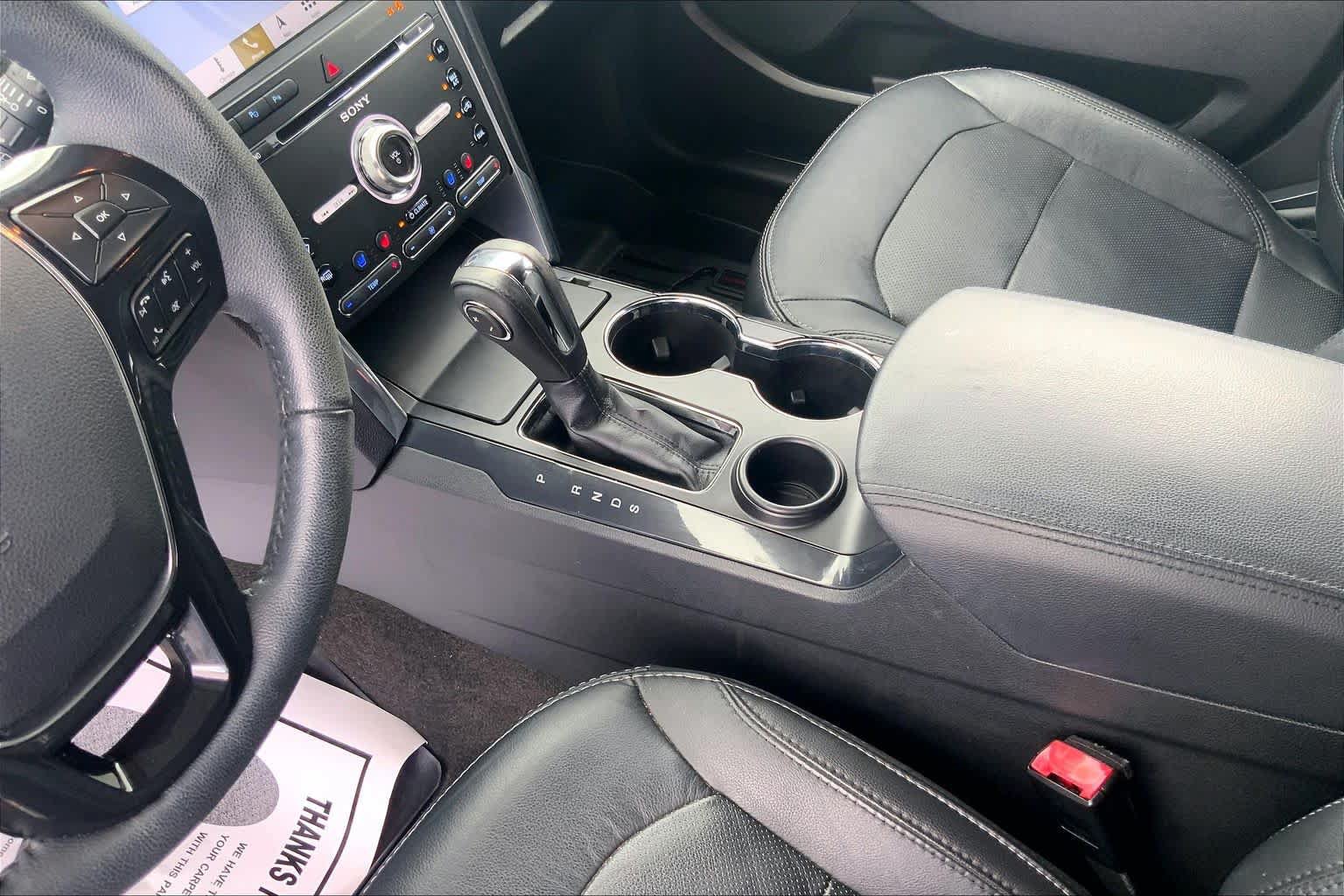 Certified 2018 Ford Explorer Limited w/ Equipment Group 301A FWD image 17