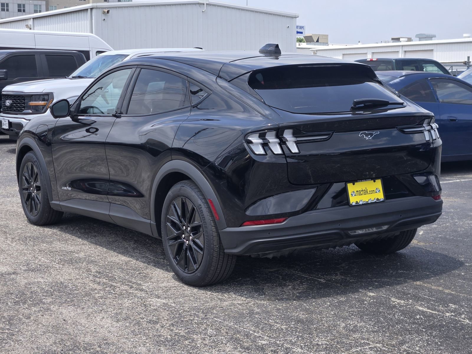 Certified 2025 Ford Mustang Mach-E Select w/ Comfort Package Lite AWD/4WD image 5