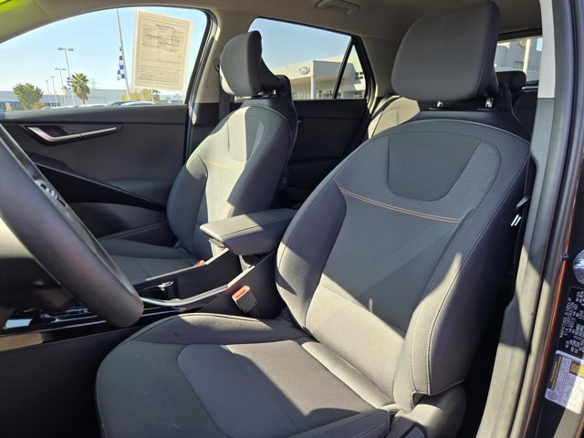 Used 2025 Kia Niro LX FWD image 19