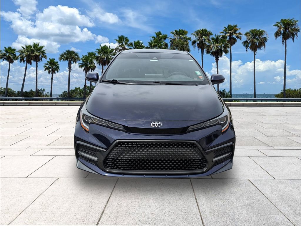 Used 2022 Toyota Corolla SE image 2