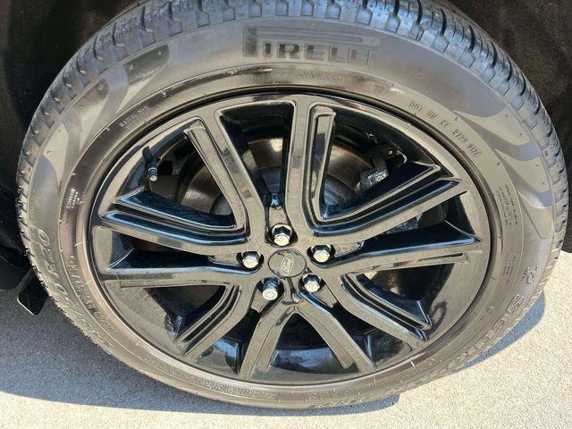 Certified 2024 Ford Edge ST-Line AWD/4WD image 11