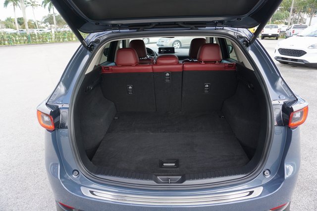 Used 2023 MAZDA CX-5 Carbon Edition image 16