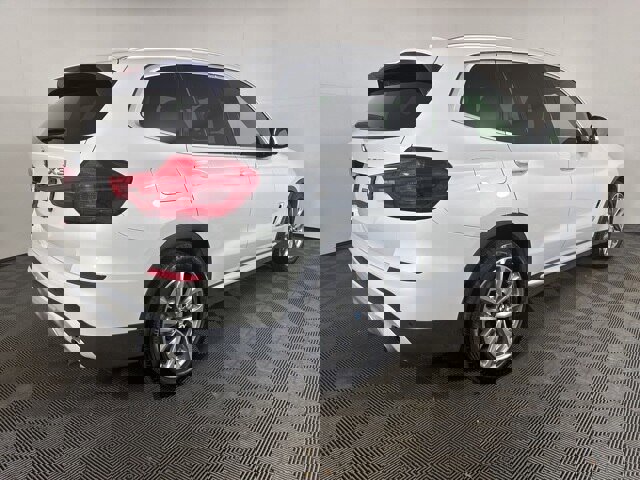 Used 2018 BMW X3 xDrive30i image 5