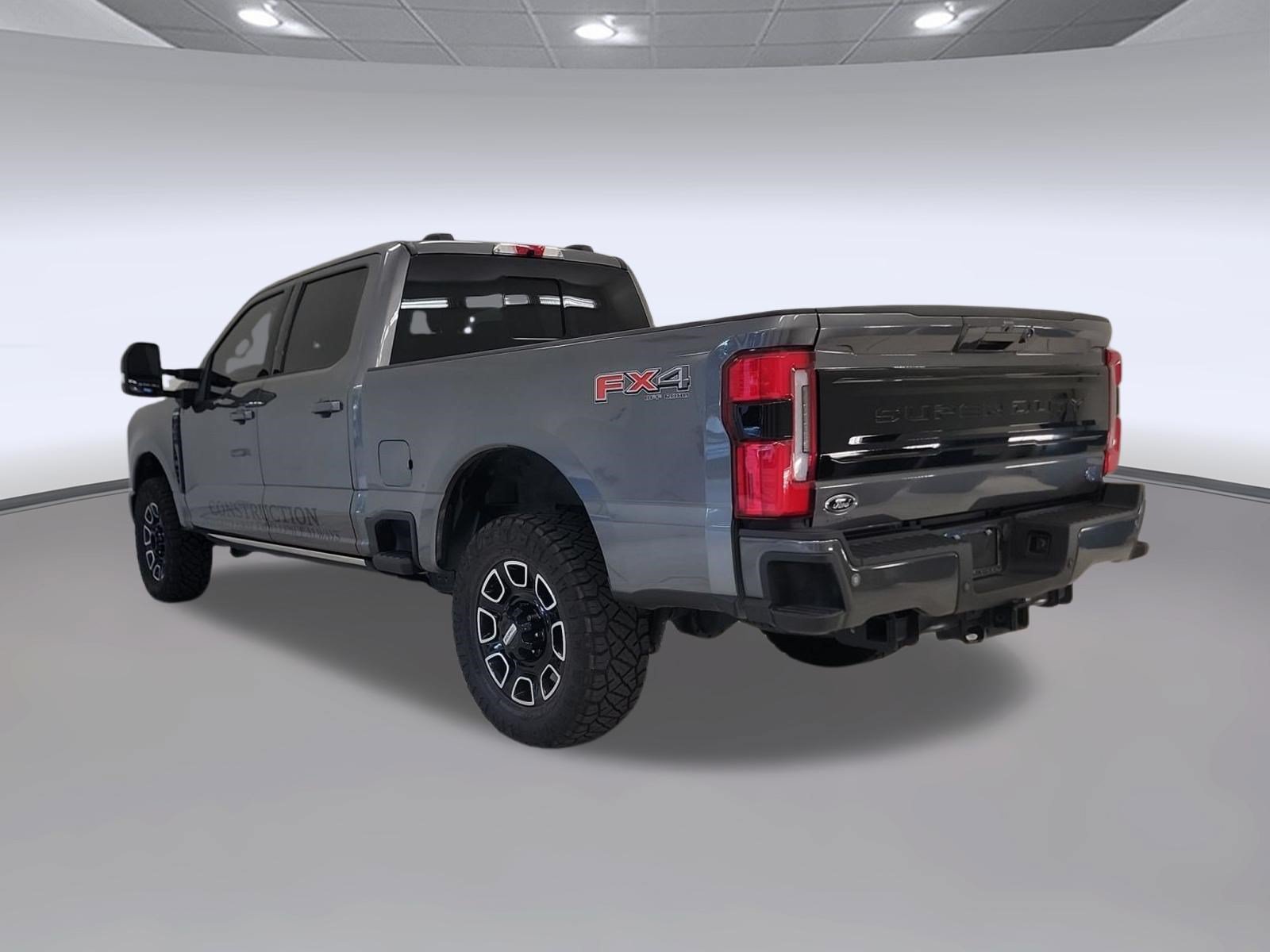 Certified 2025 Ford F250 Platinum w/ FX4 Off-Road Package AWD/4WD image 2