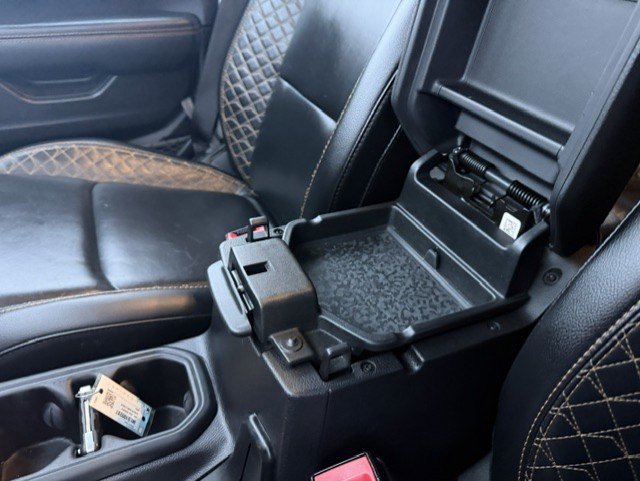 Used 2021 Jeep Gladiator Overland AWD/4WD image 23
