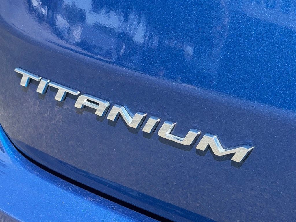 Certified 2023 Ford Edge Titanium w/ Equipment Group 301A AWD/4WD image 10