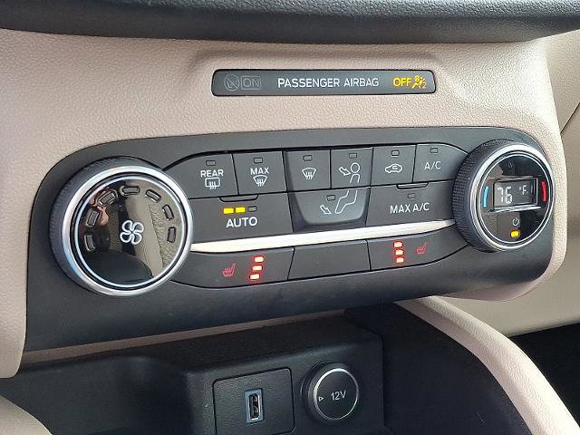 Certified 2020 Ford Escape SE image 16