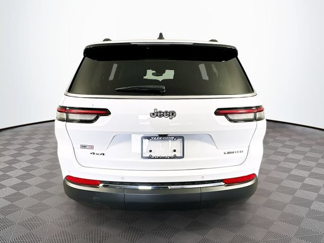 Used 2023 Jeep Grand Cherokee L Limited AWD/4WD image 10
