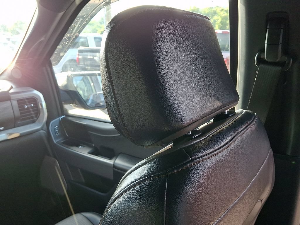 Certified 2025 Ford F150 Lariat w/ Bed Utility Package AWD/4WD image 17