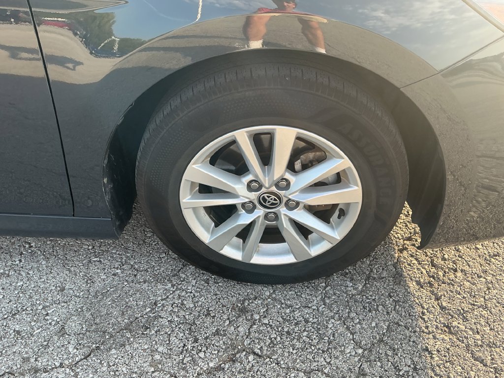 Used 2026 Toyota Camry LE FWD image 15
