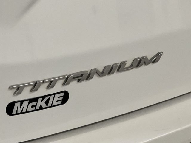 Certified 2021 Ford Edge Titanium AWD/4WD image 17