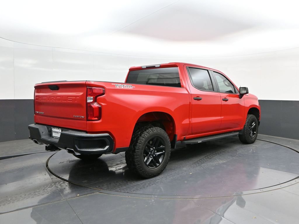 Used 2019 Chevrolet Silverado 1500 Custom Trail Boss w/ Custom Convenience Package image 11