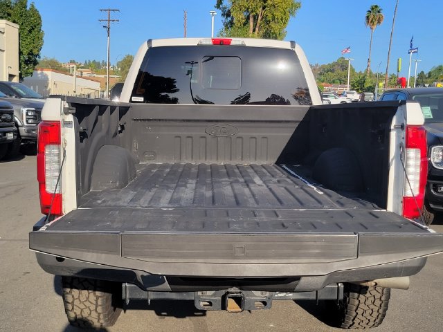Certified 2017 Ford F250 Lariat w/ Lariat Ultimate Package AWD/4WD image 26