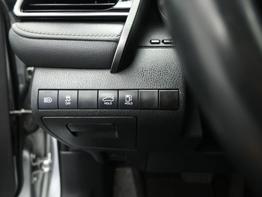Used 2022 Toyota Camry XSE image 26