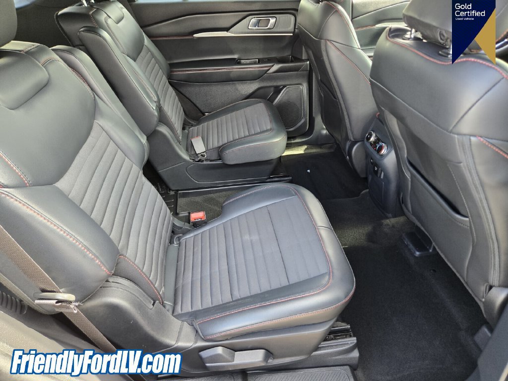 Certified 2025 Ford Explorer ST-Line w/ Premium Package RWD image 16