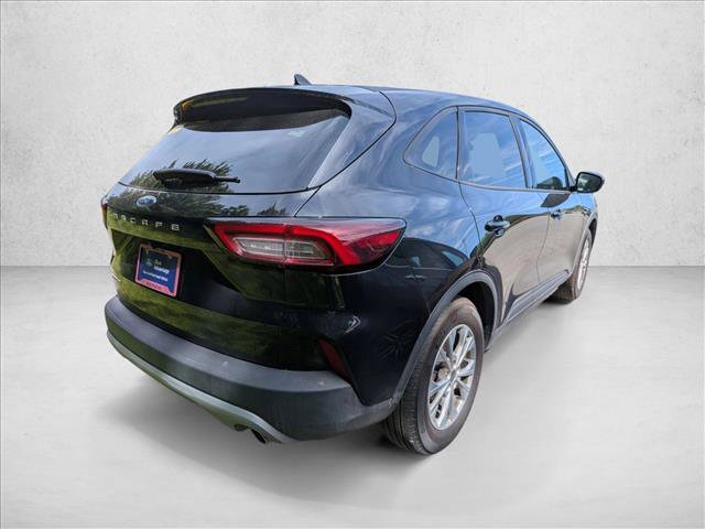 Certified 2025 Ford Escape Active FWD image 4