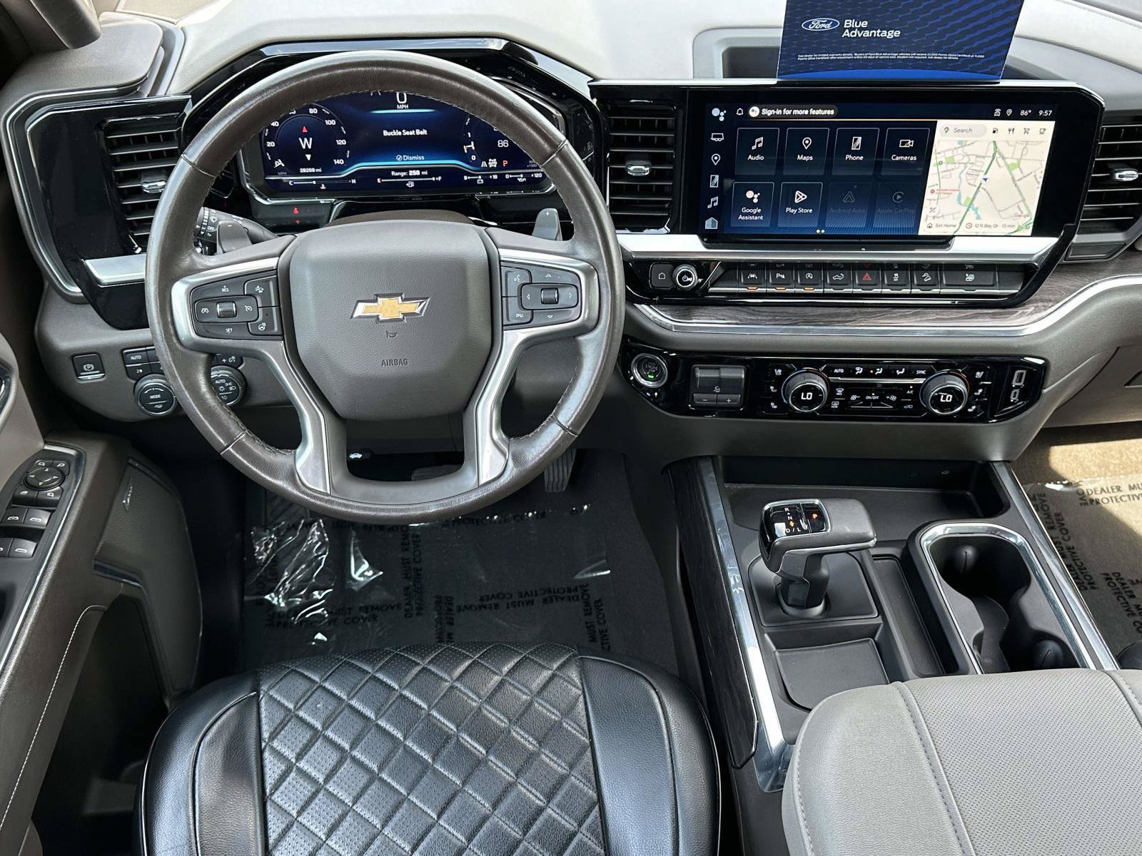 Used 2023 Chevrolet Silverado 1500 LTZ AWD/4WD image 13
