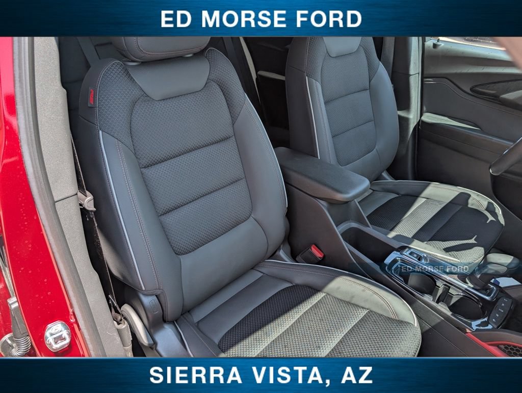 Used 2023 Chevrolet TrailBlazer RS w/ Convenience Package FWD image 12