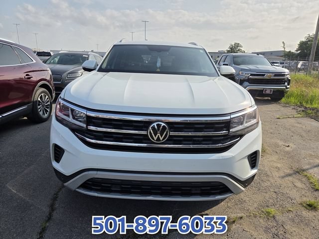 Used 2022 Volkswagen Atlas Cross Sport SE AWD/4WD image 2
