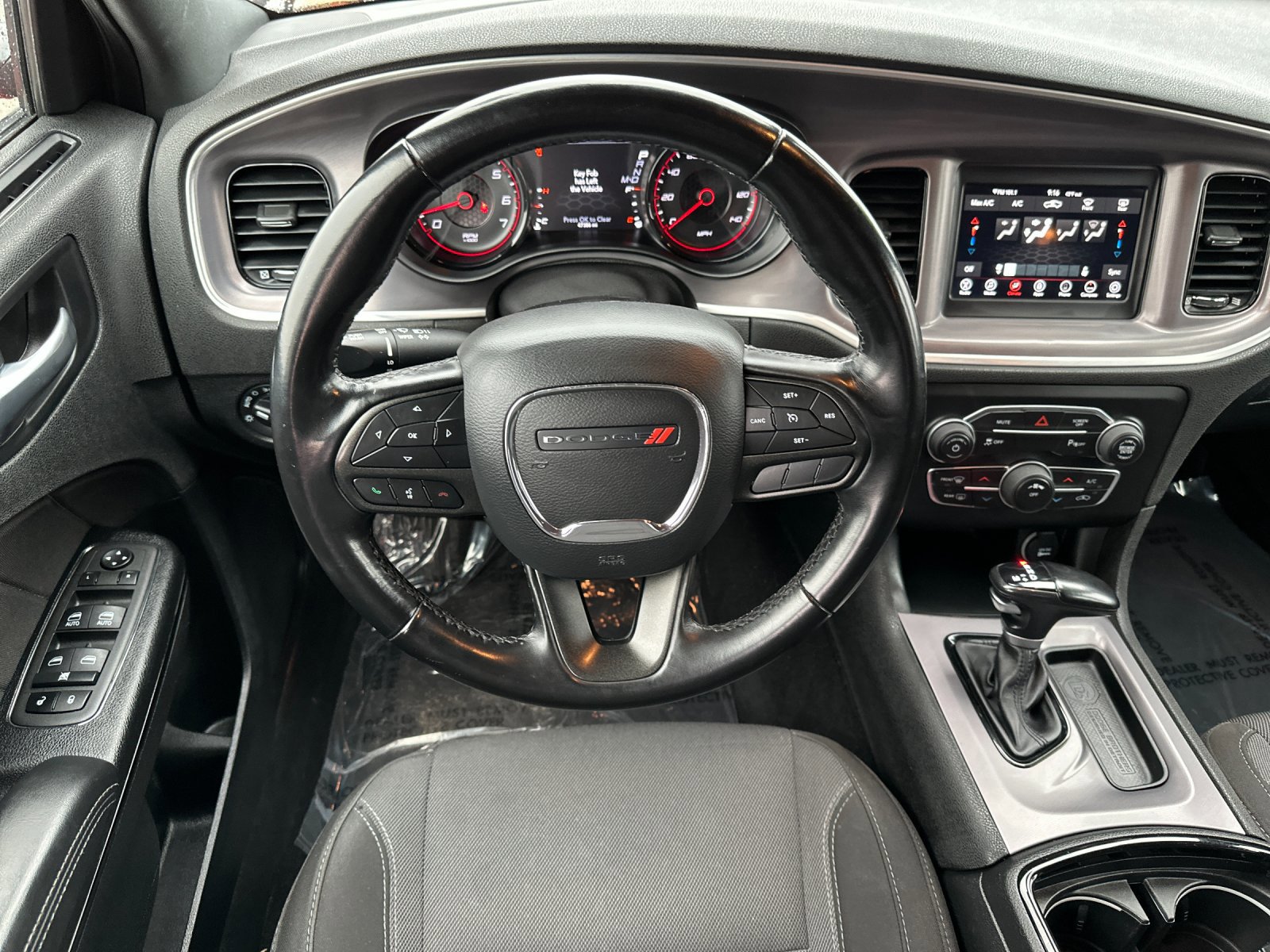 Used 2022 Dodge Charger SXT w/ Blacktop Package image 14