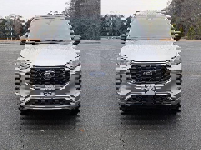 Certified 2024 Ford Escape ST-Line w/ Tech Pack #1 image 9