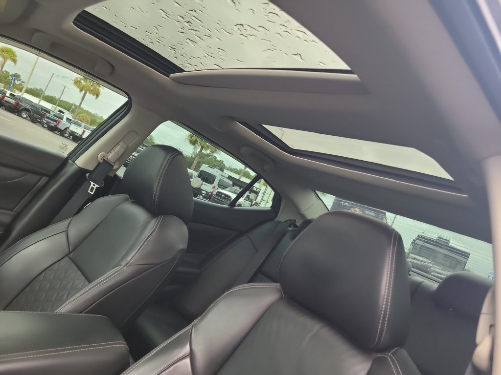 Used 2017 Nissan Maxima Platinum w/ Medallion Package FWD image 18