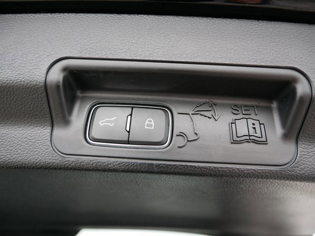 Certified 2023 Ford Explorer XLT w/ Equipment Group 202A image 22