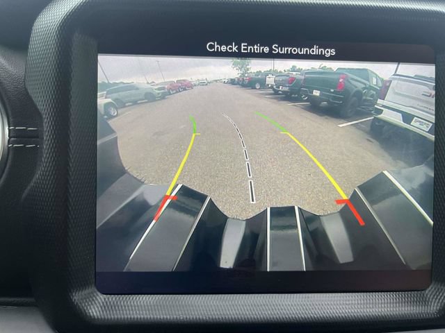 Used 2018 Jeep Wrangler Unlimited Sahara AWD/4WD image 27
