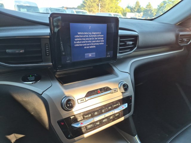 Certified 2021 Ford Explorer XLT w/ Equipment Group 202A AWD/4WD image 12