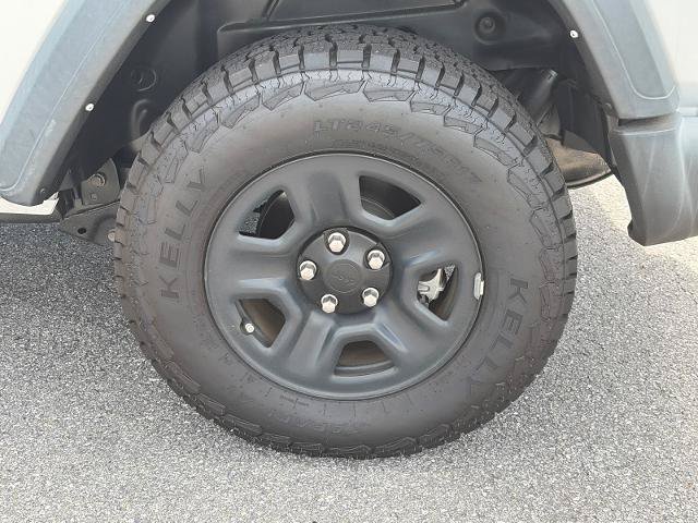 Used 2022 Jeep Wrangler Sport AWD/4WD image 21