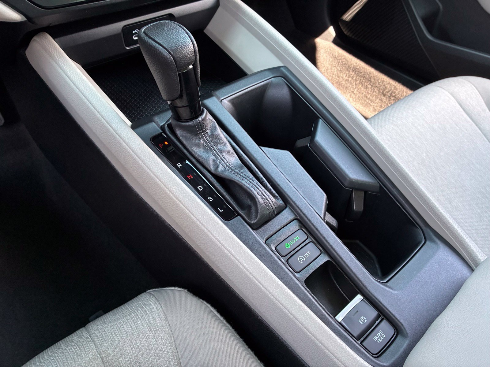 Used 2025 Honda Accord LX image 25